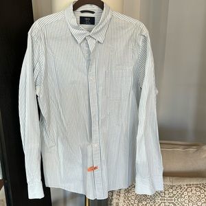 Seersucker Long Sleeve Shirt - Large